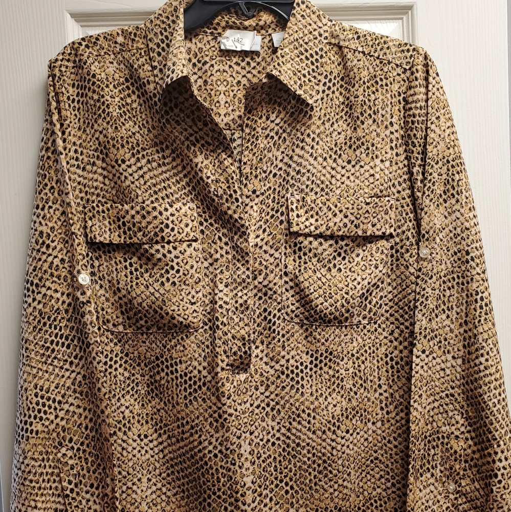 Lovely animal print top